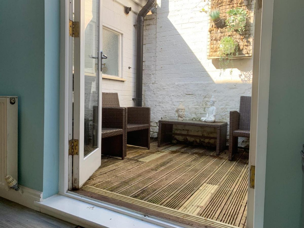 Stay In The Heart Of York At The Hampden - Free Parking - York Holiday Home Exterior foto